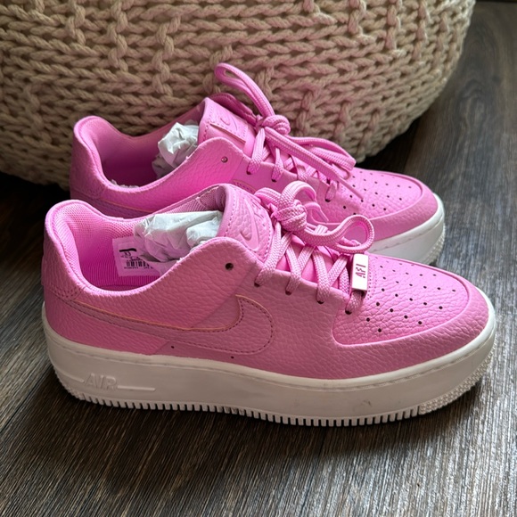 nike air force psychic pink